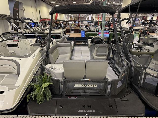 2026 Sea-Doo Switch Cruise™ 21 - 300 Hp - Tech Painted - 4