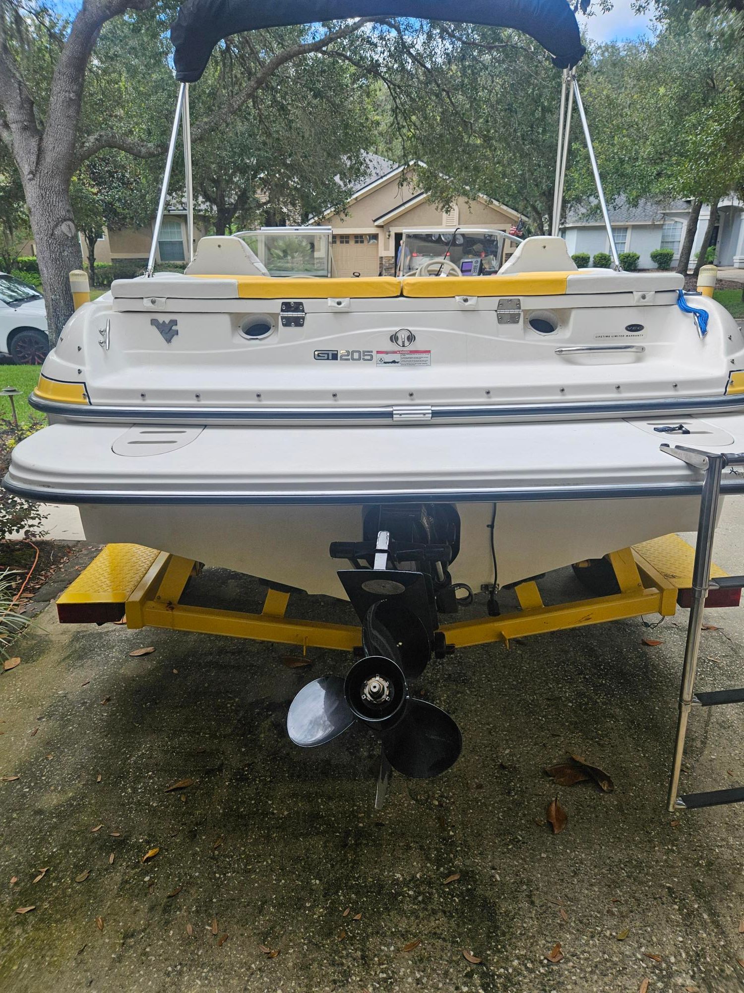 2007 Glastron GT 205 Ski & Fish - 17