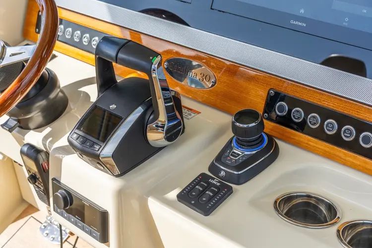 2022 Chris-craft Catalina 30 - Image 32
