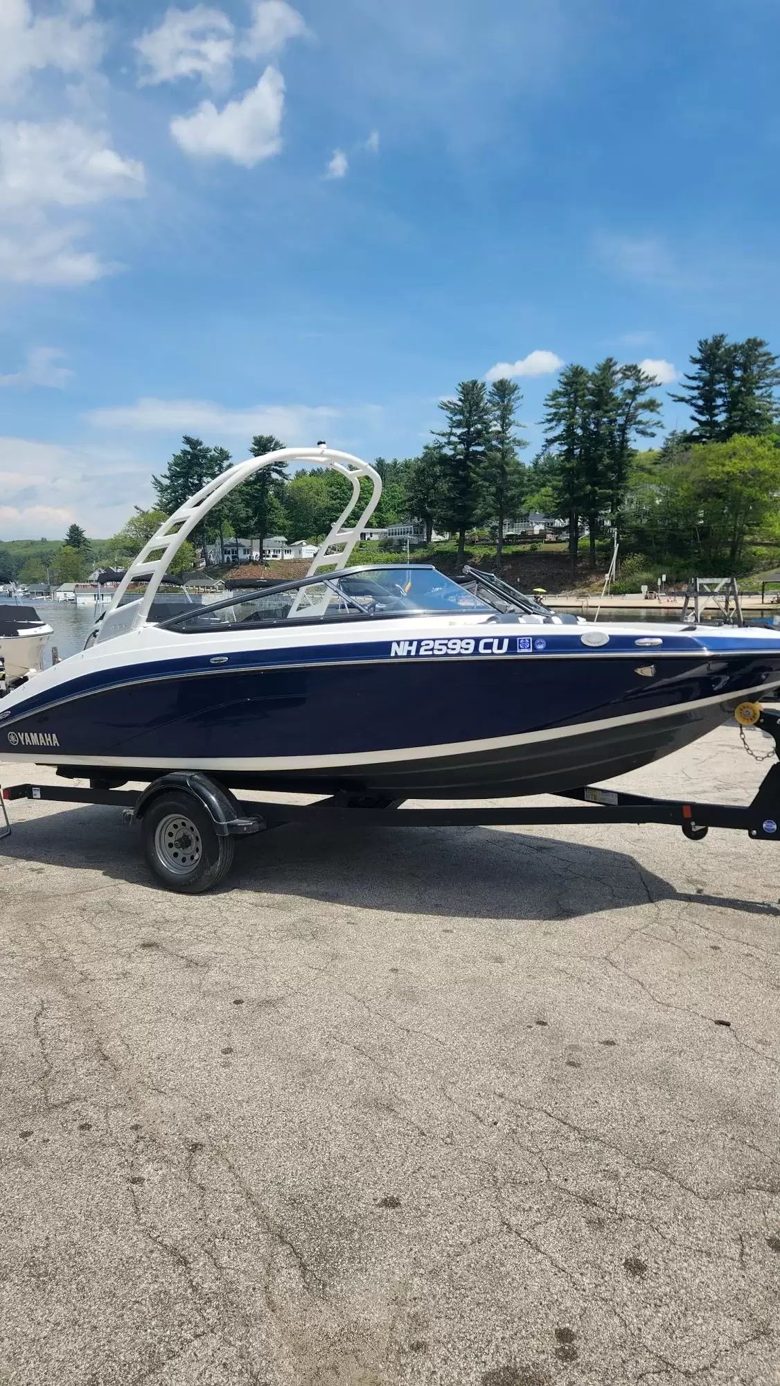2021 Yamaha Boats 195S