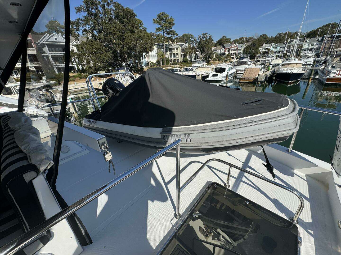 2004 Altima 55 Pilothouse - Image 9