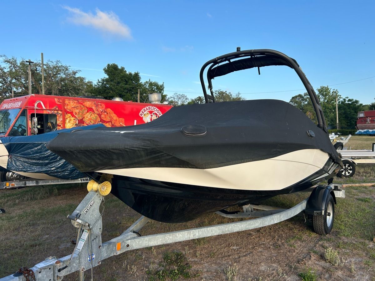2018 Yamaha Boats AR195 - 7