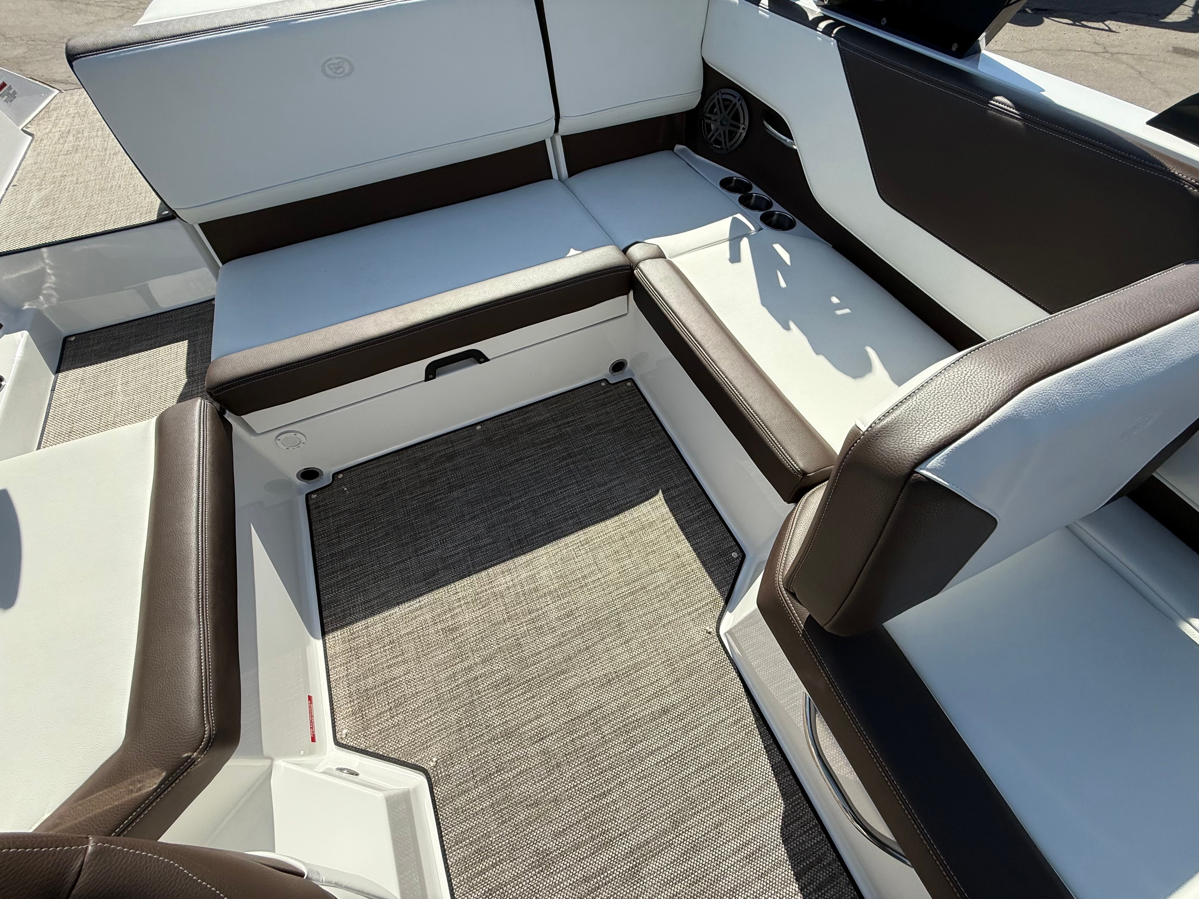 2025 Cobalt CS23 Surf - 17