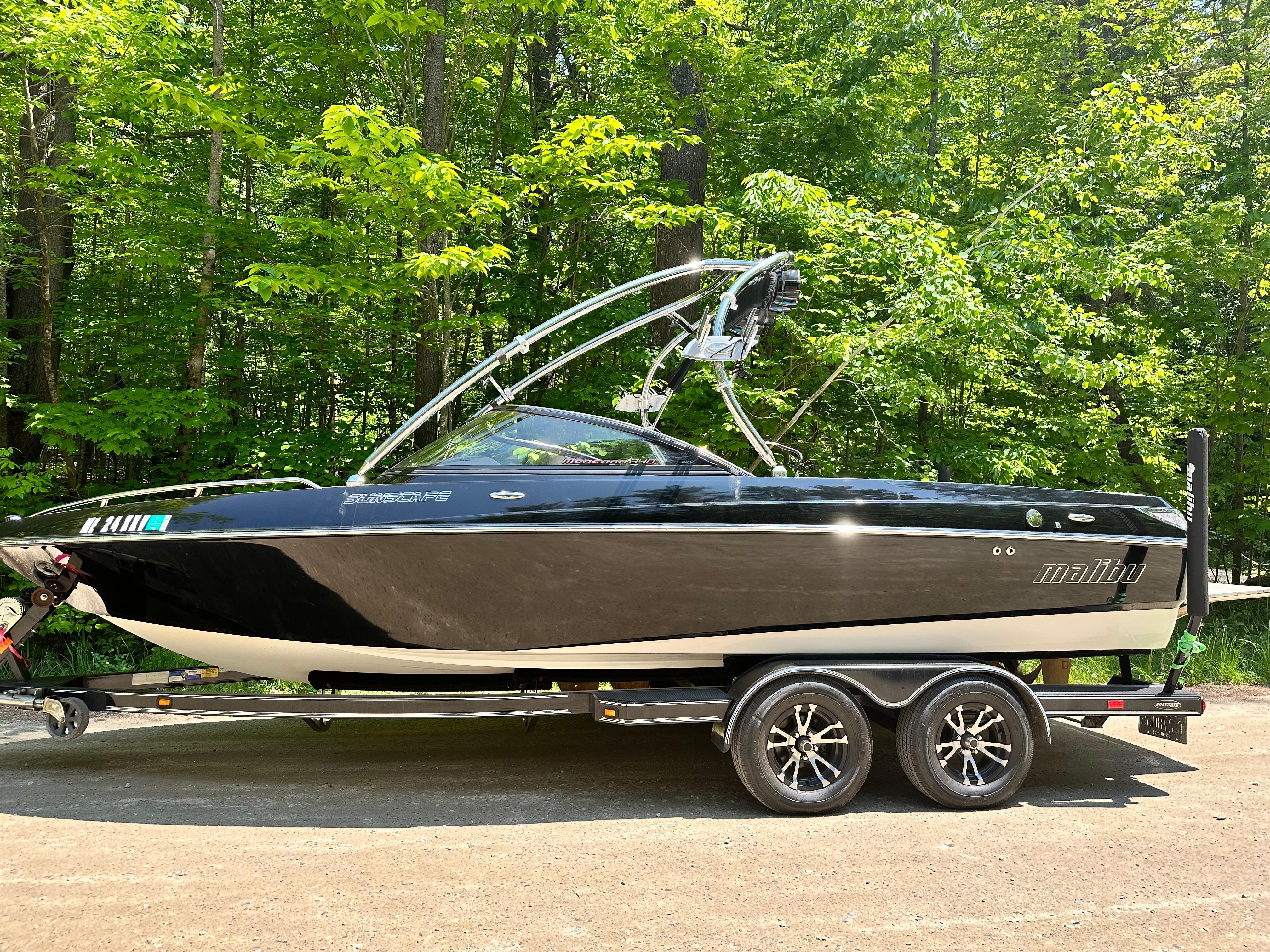 2005 Malibu Sunscape 21 LSV - 2