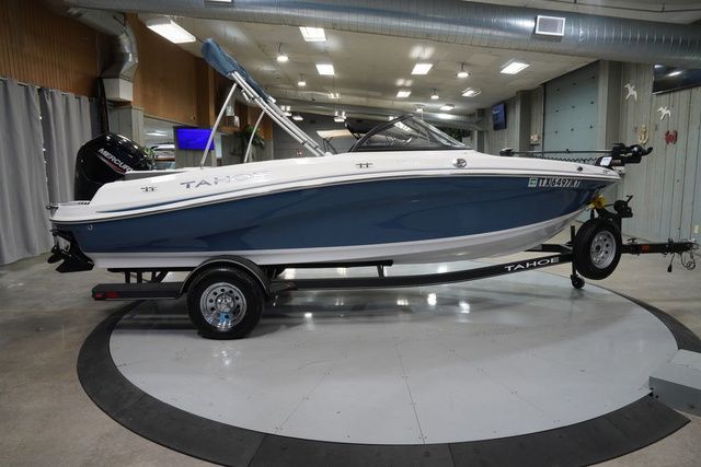 2023 Tahoe 200 S - 9