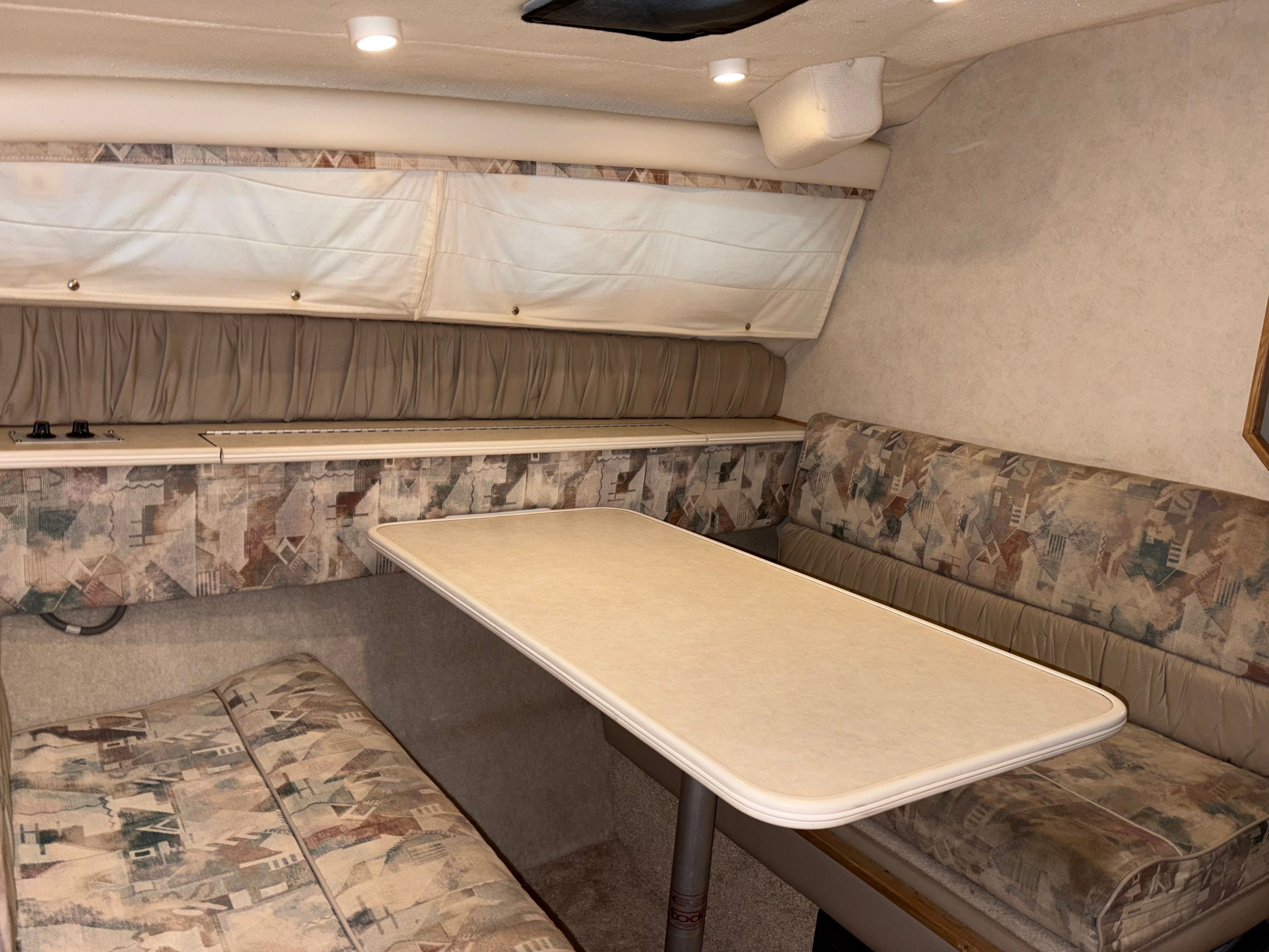 1999 Bayliner 2855 Ciera - 24