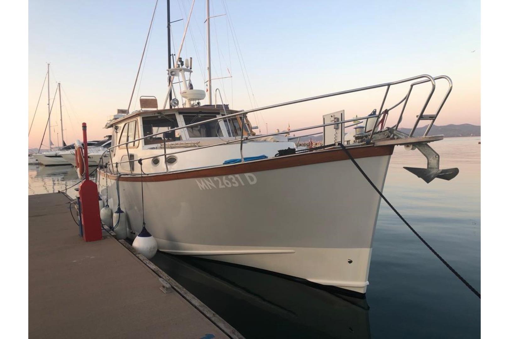2005 Custom Cantiere Navale Petronio Lobster 44