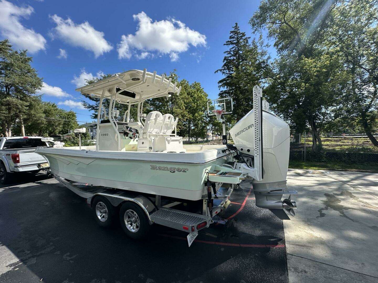 2022 Ranger 2360 - Image 14