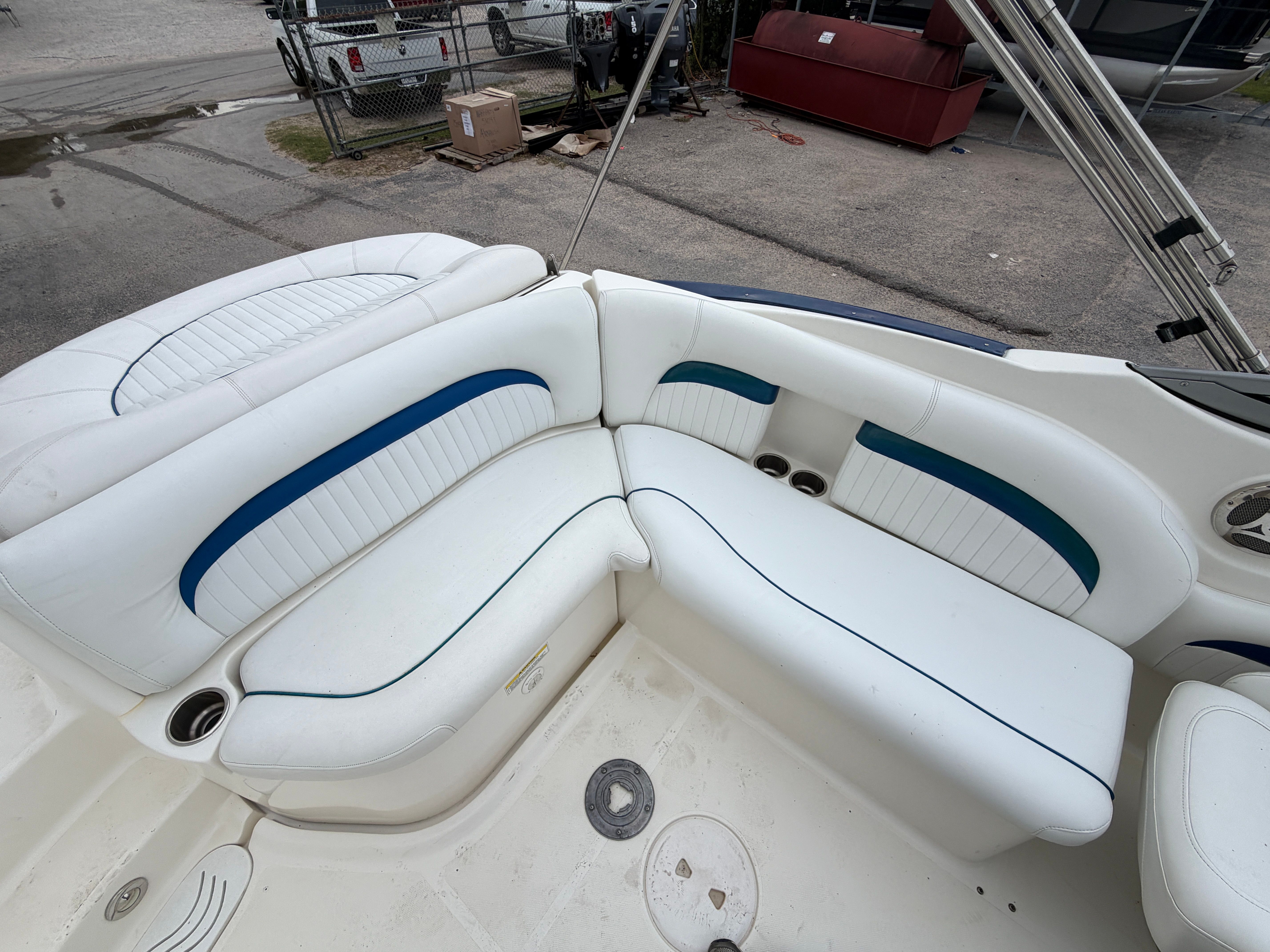2012 HURRICANE 2600 FD - Image 7
