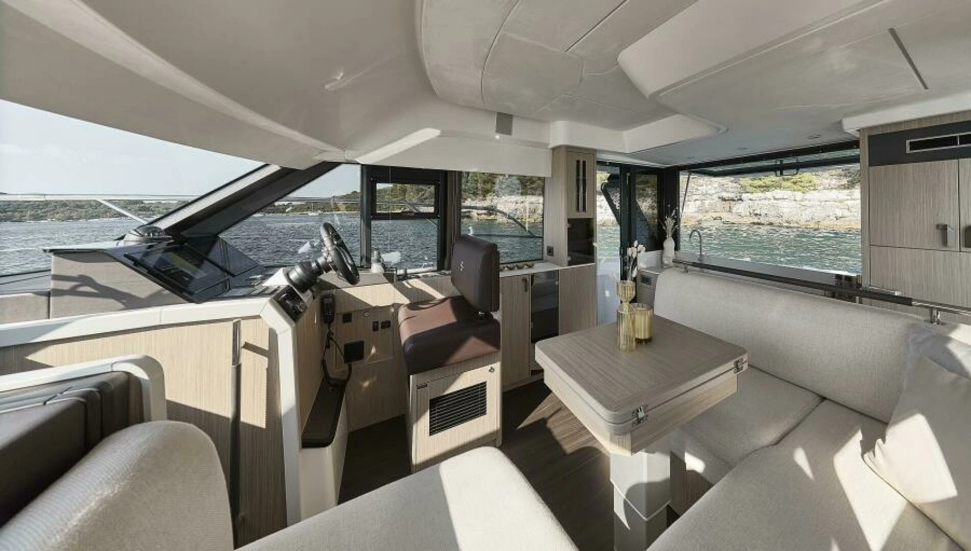 2027 Prestige F4.3 - Image 3