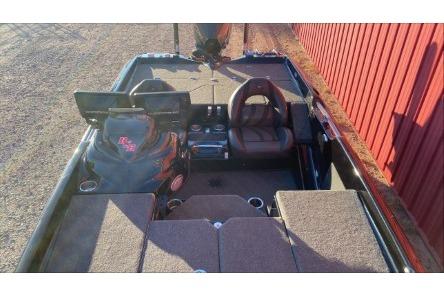 2020 Bass Cat Eyra Premium boat interior with seating and control panel.