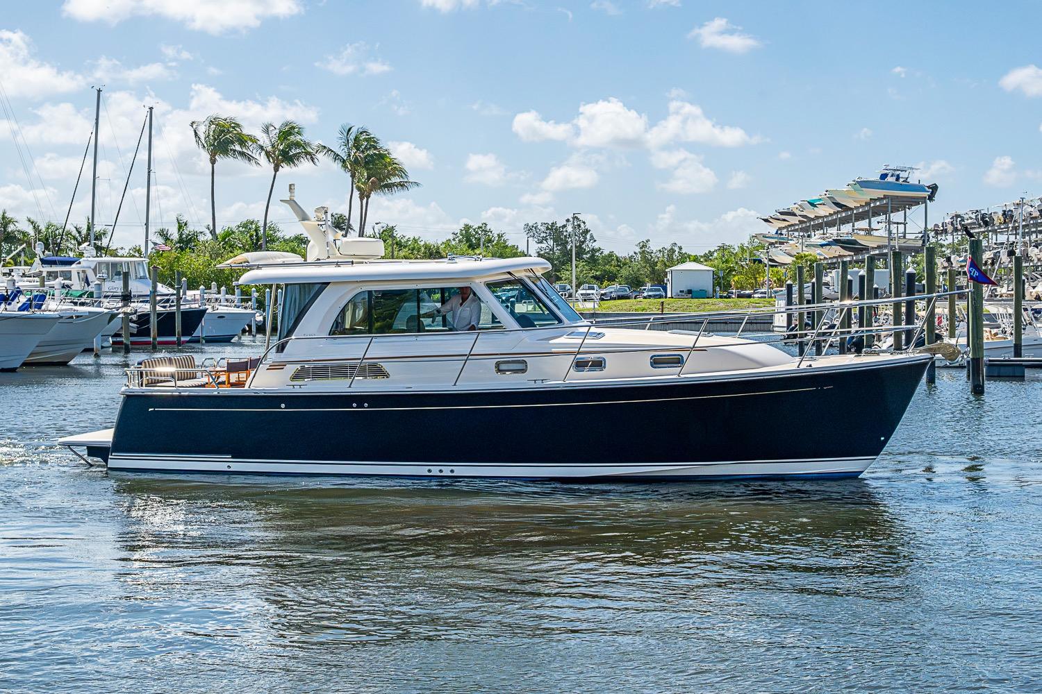 2015 Sabre 38 Salon Express