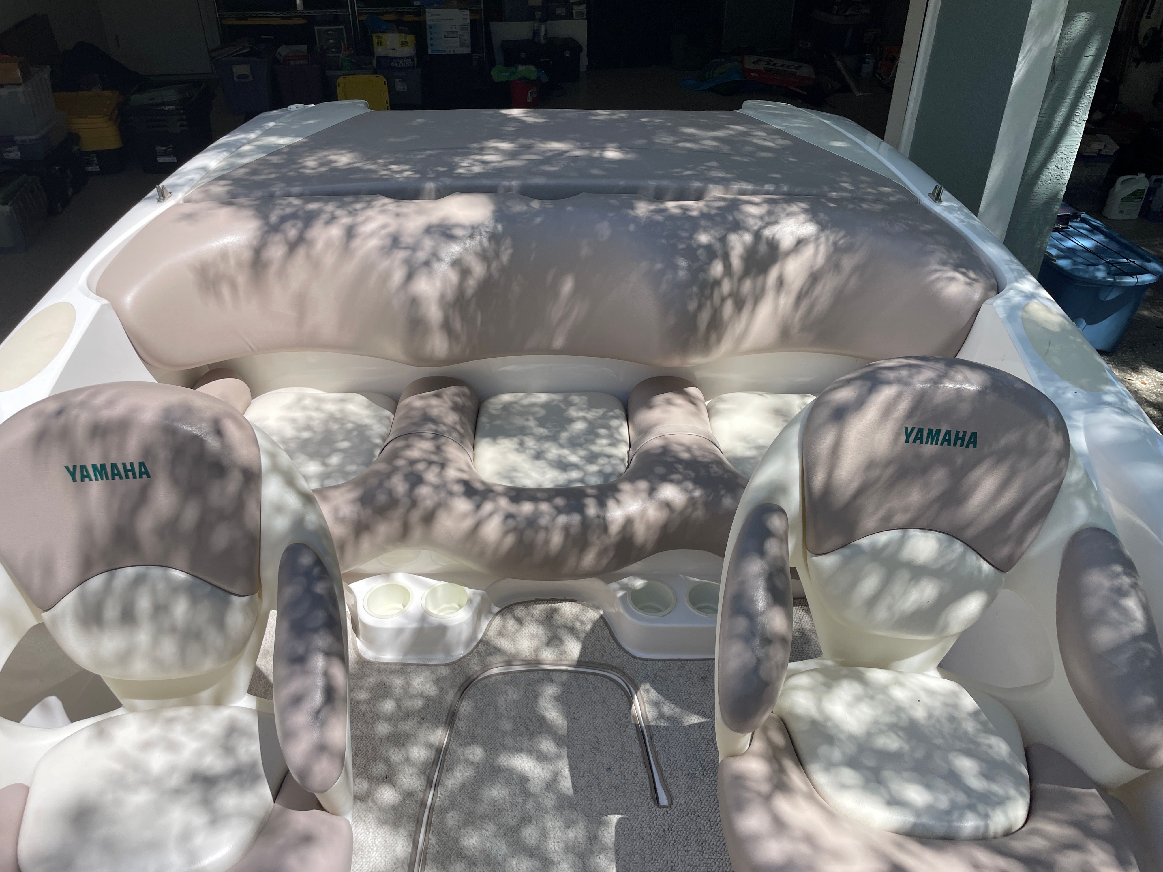 Interior of a 2000 Yamaha LS2000 boat with seating.