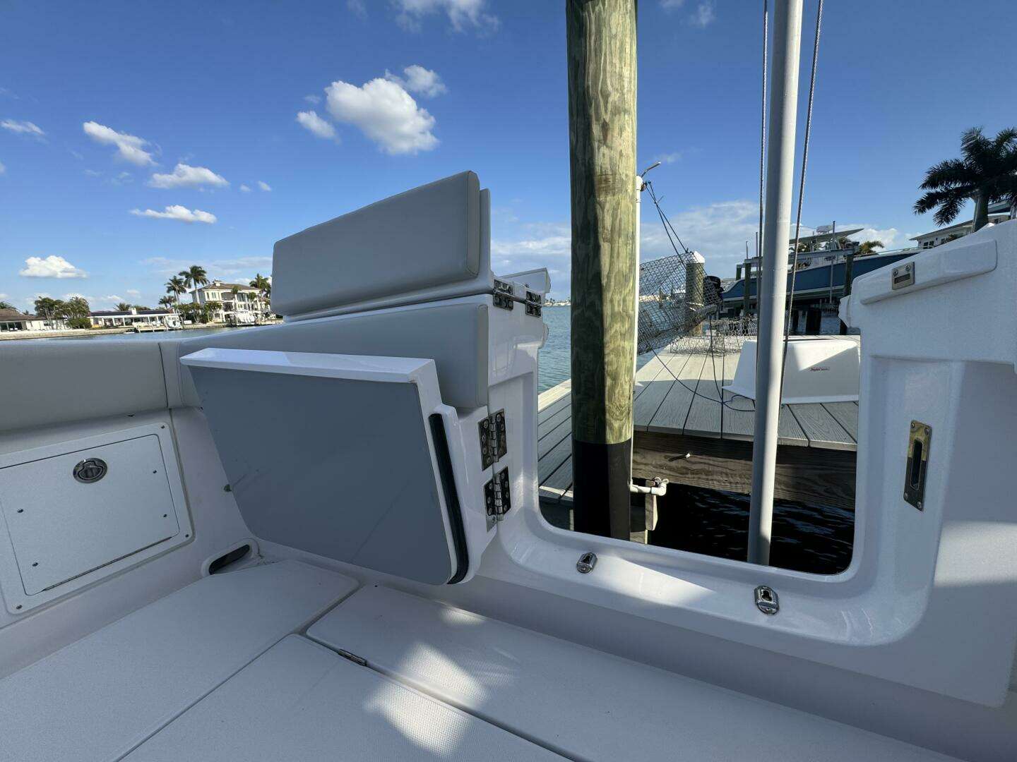 2024 Jupiter 38 HFS - Image 36