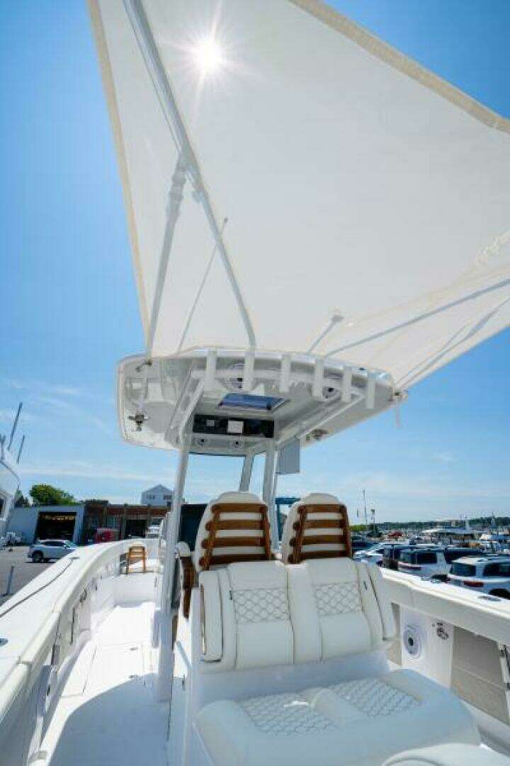 2027 Jupiter 340LS - Image 20