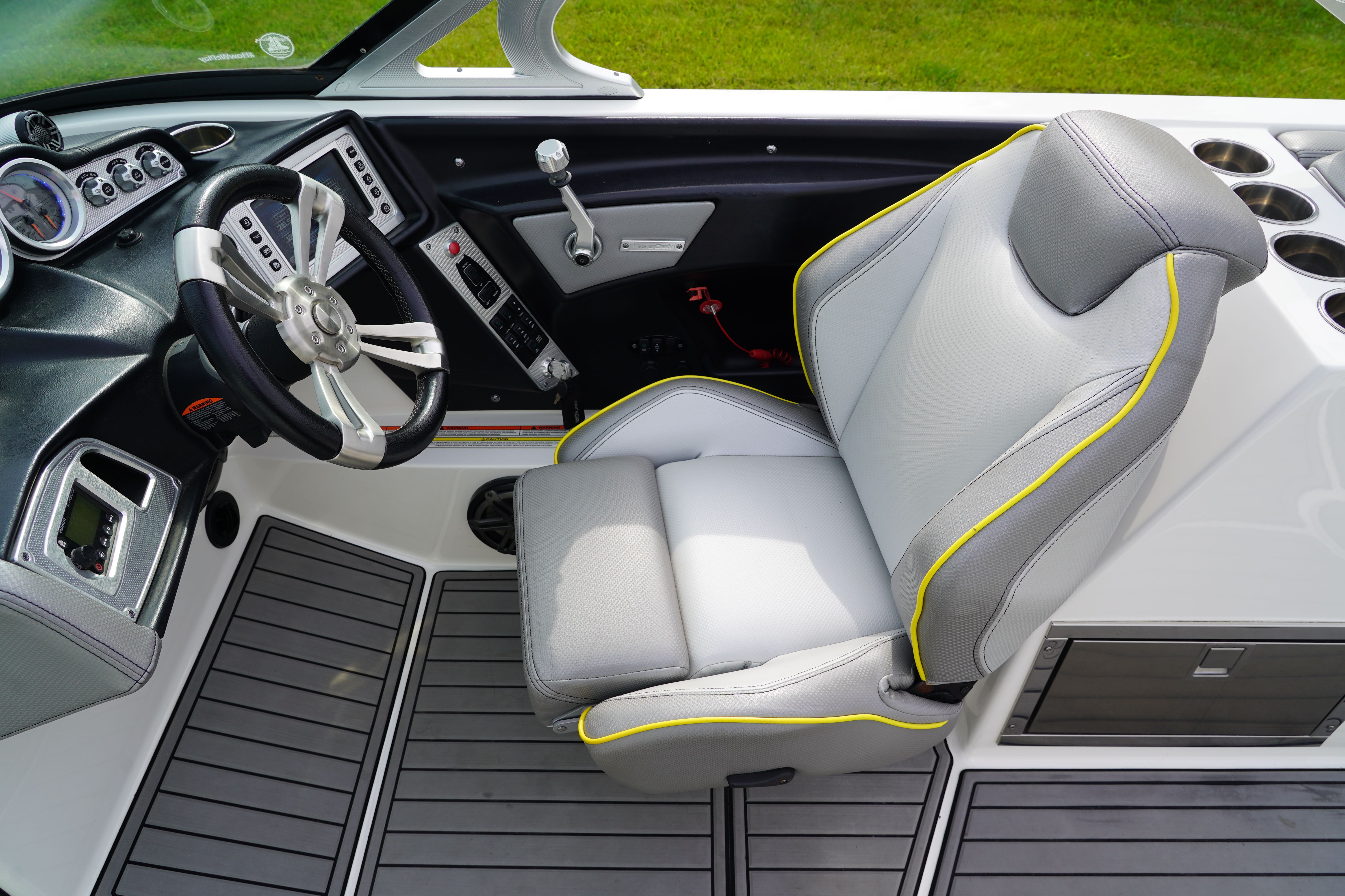 2016 MasterCraft X26 - 16
