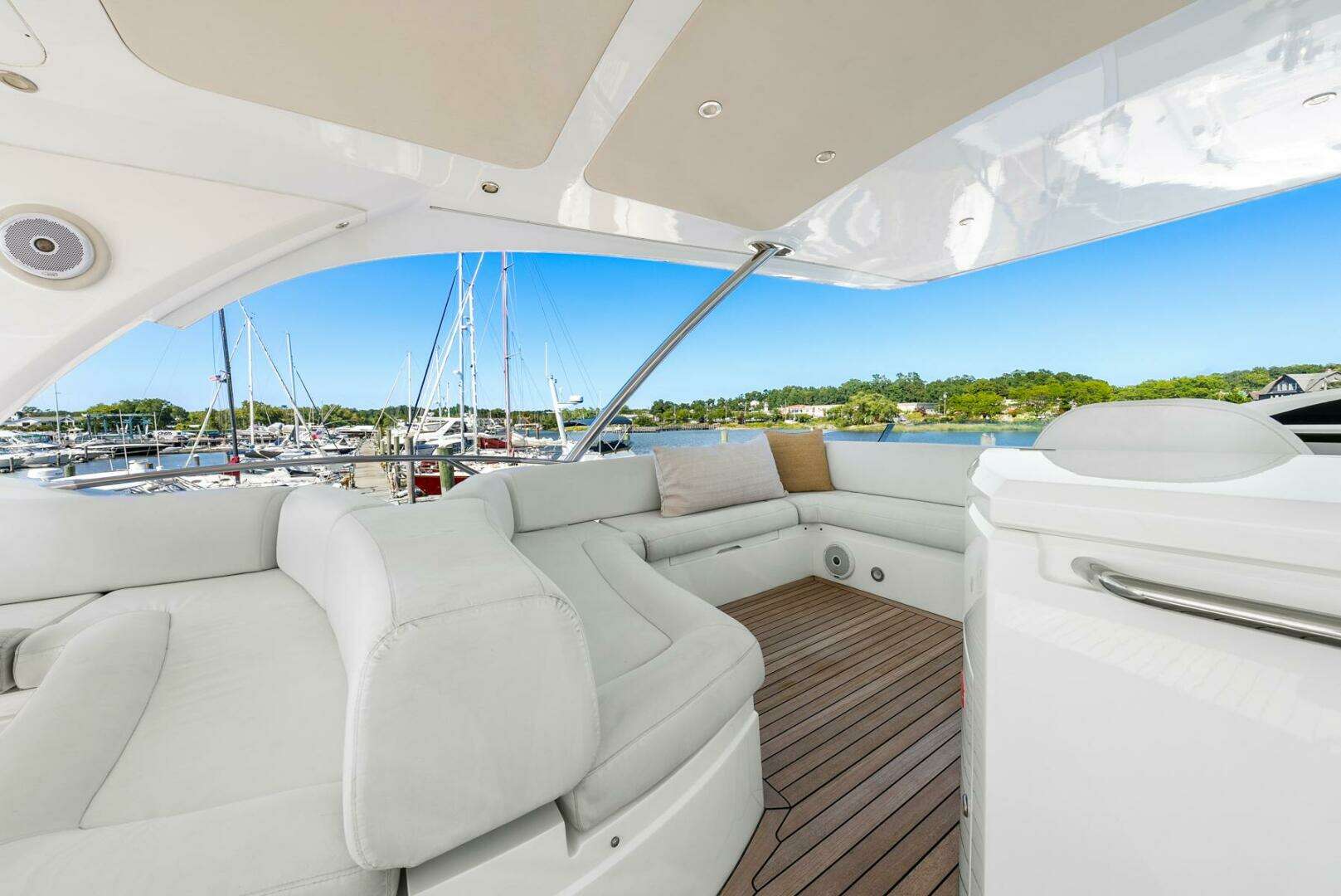 2016 Sunseeker Manhattan 65 - Image 37