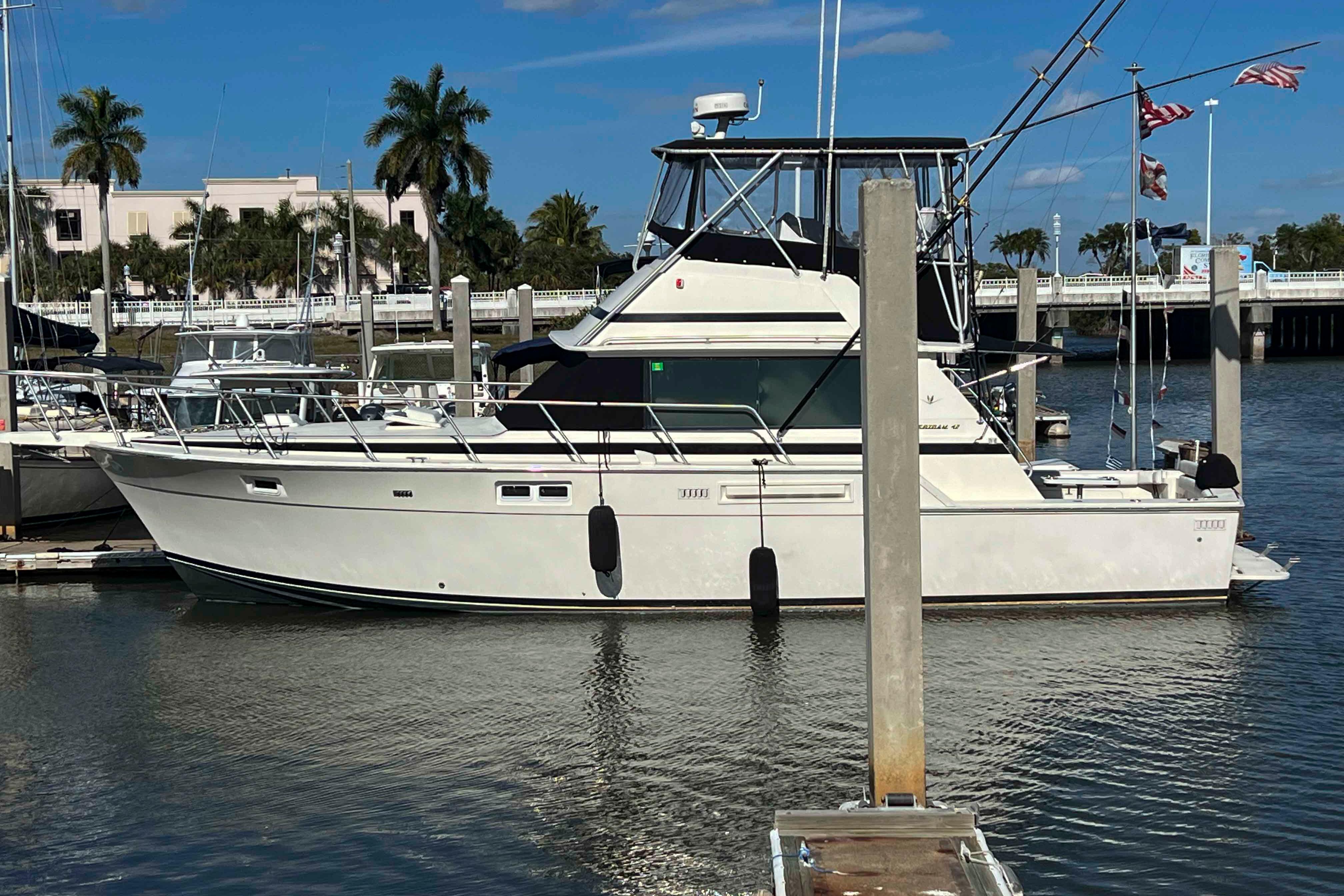 1980 Bertram 42 Convertible