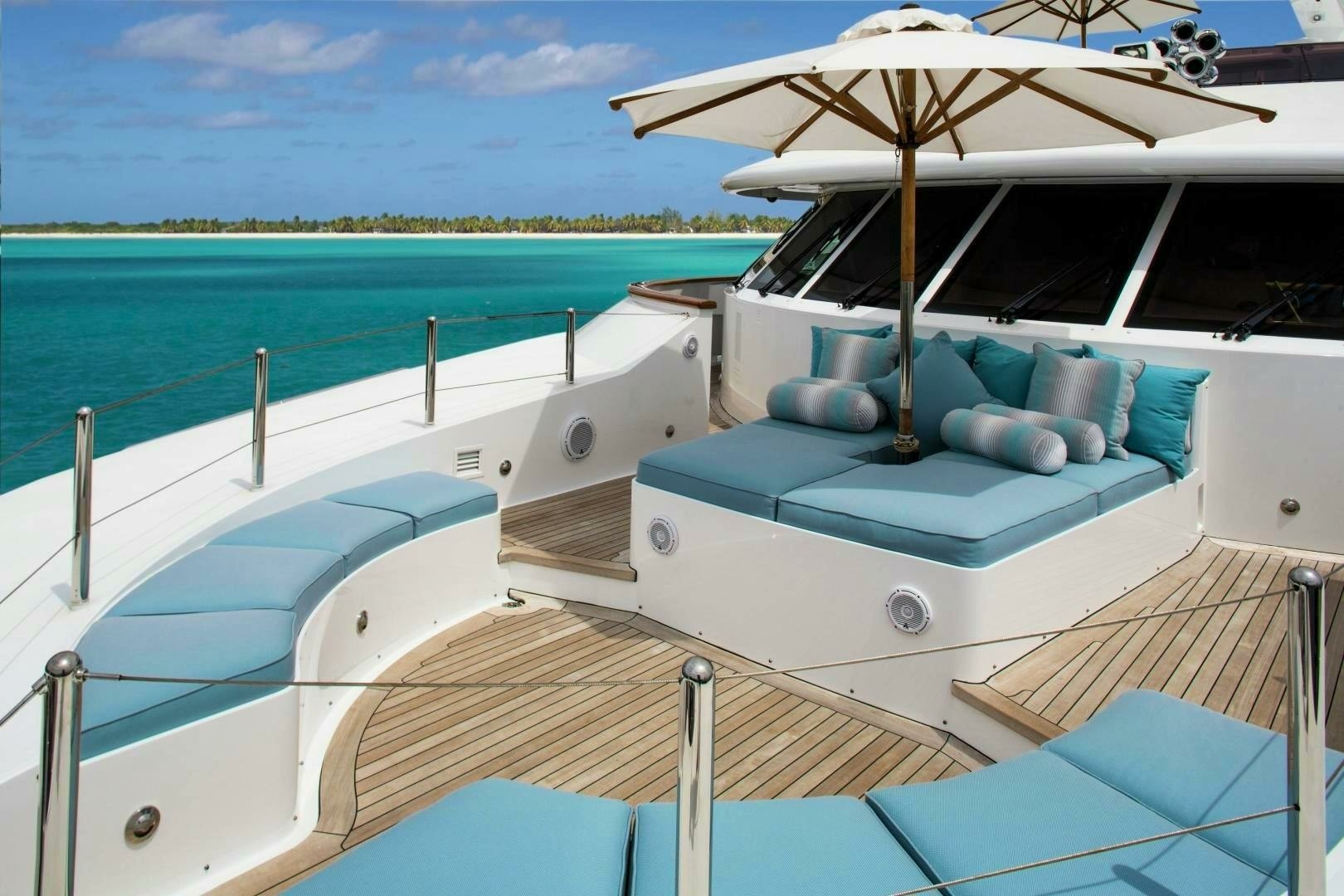 2009 Trinity Yachts Custom - Image 24