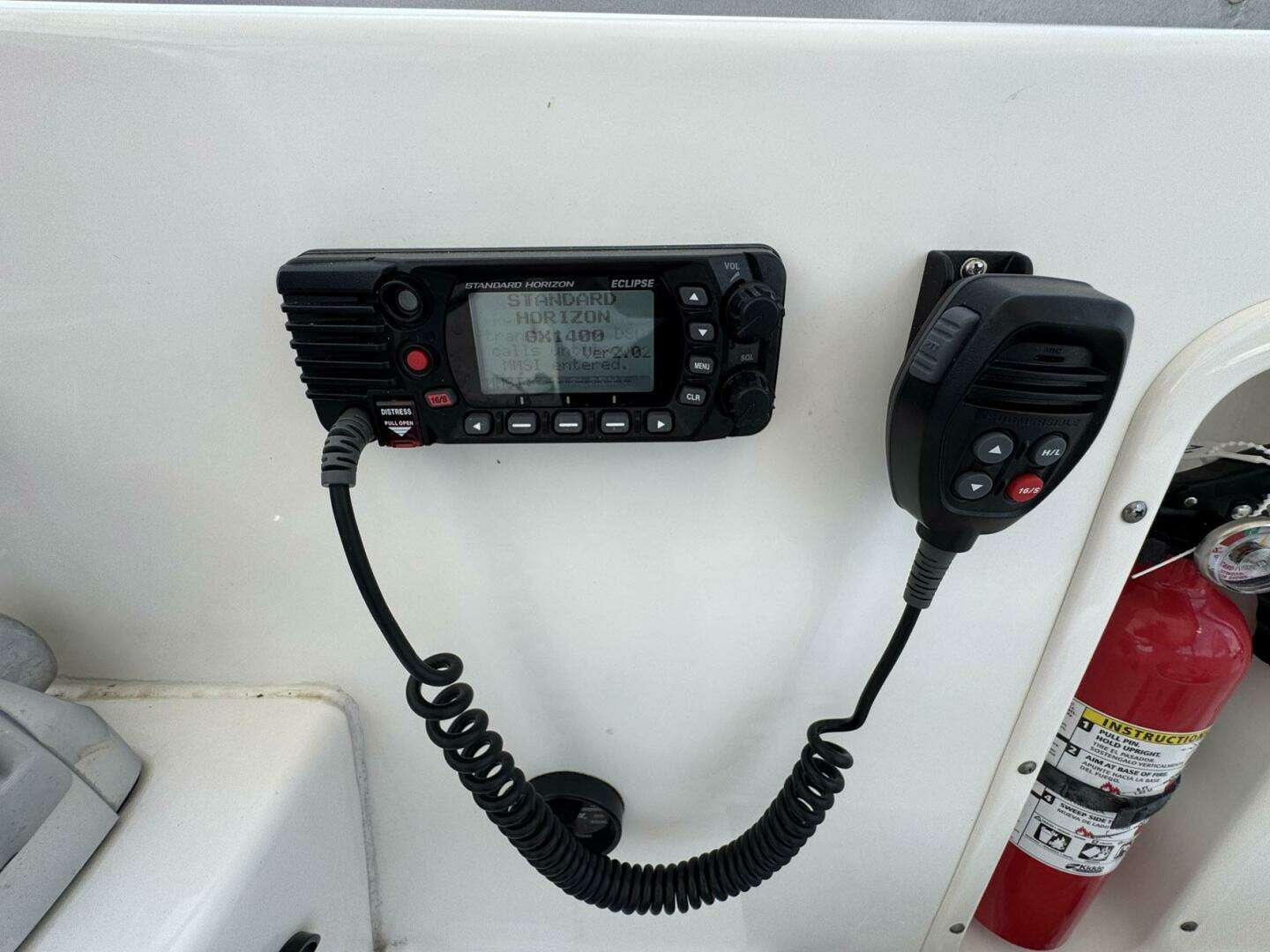 2011 Boston Whaler 305 Conquest - Image 32