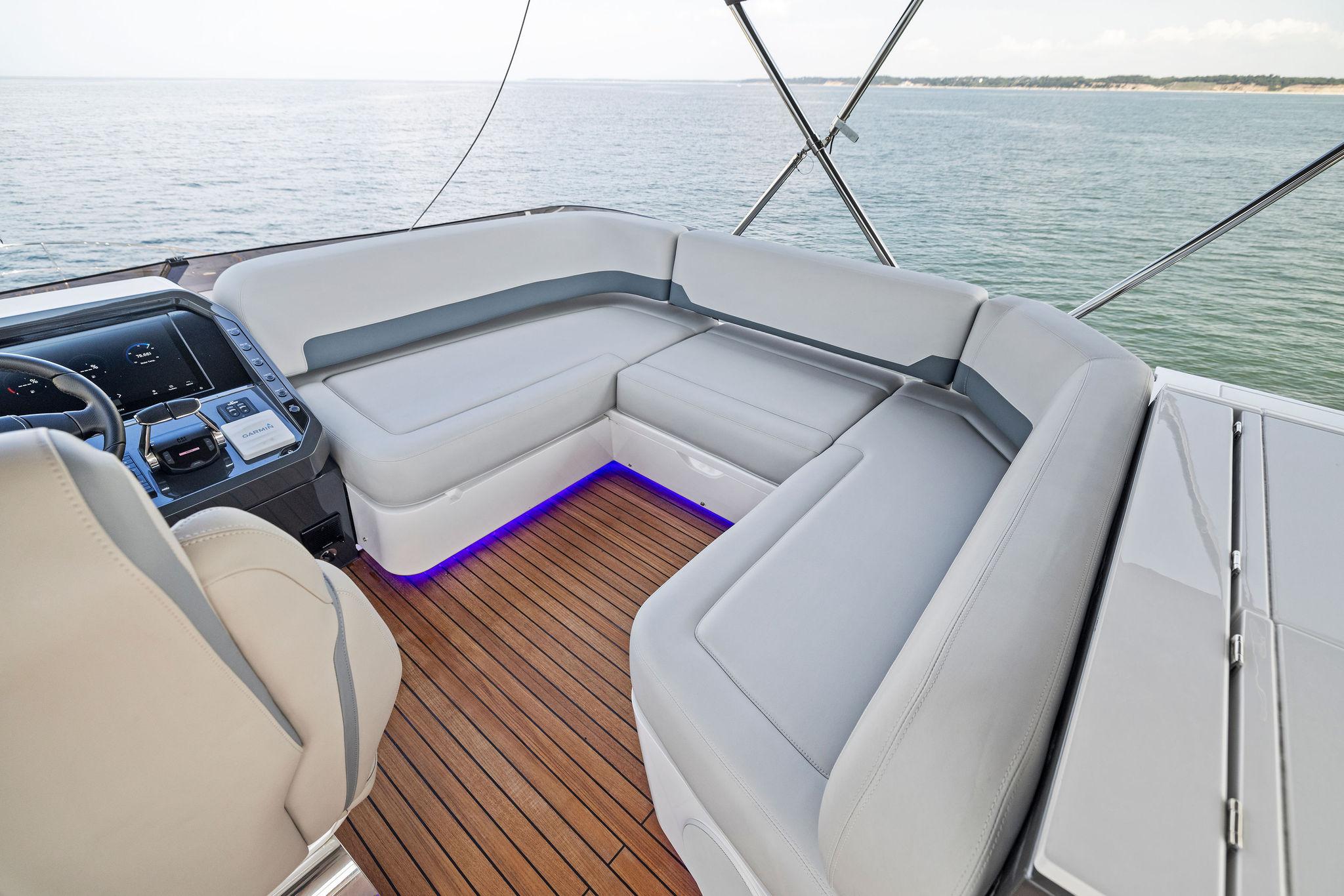 2024 Fairline Phantom 65 - 64