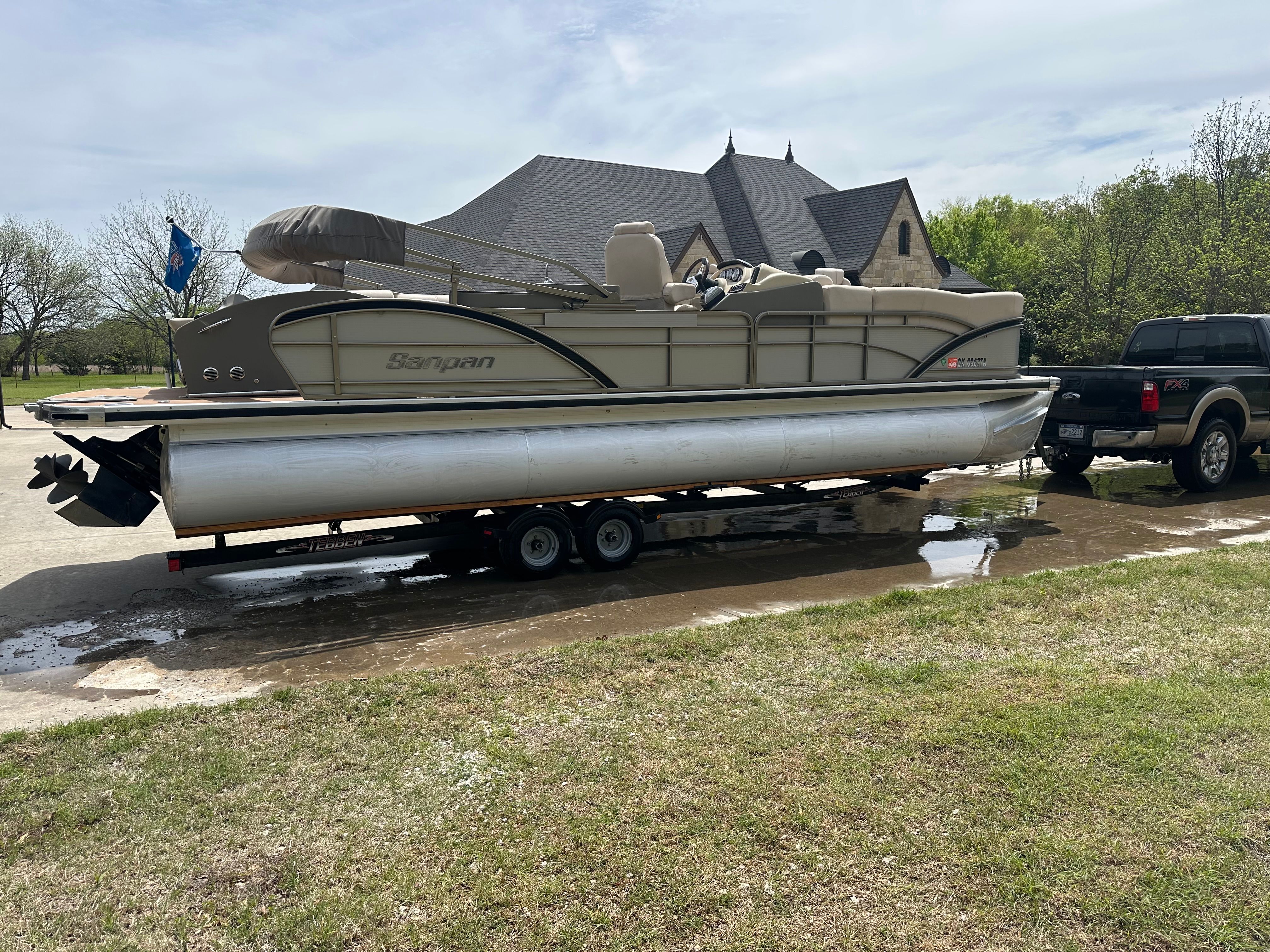2010 Sanpan 2500 RE IO Elite TT