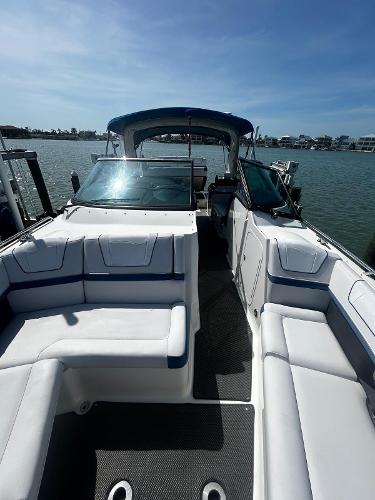 2017 Formula 350 Crossover Bowrider - 2