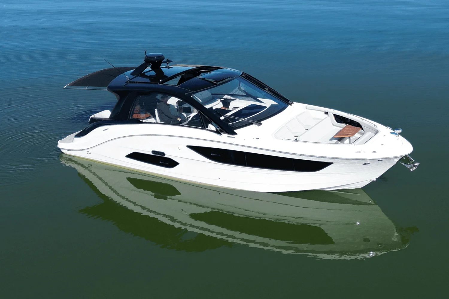 2025 Sea Ray Sundancer 370 - 3