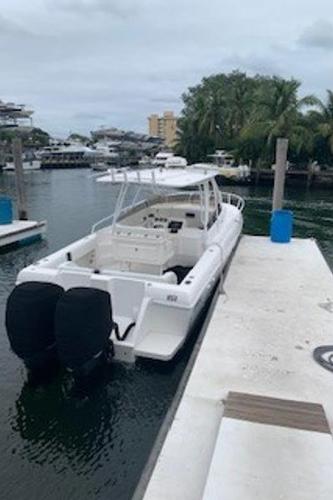 2004 Intrepid 348 - 3