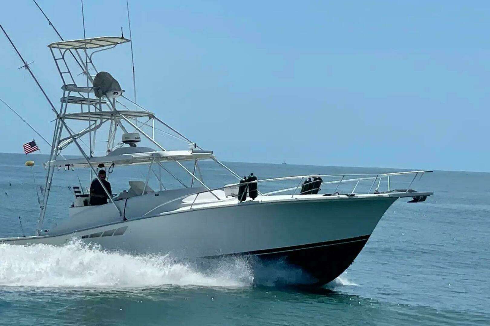 2000 Luhrs Tournament 400 Open - Image 3