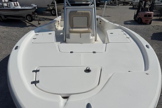 2016 Sea Fox 240 Viper boat deck, spacious and well-equipped for fishing.
