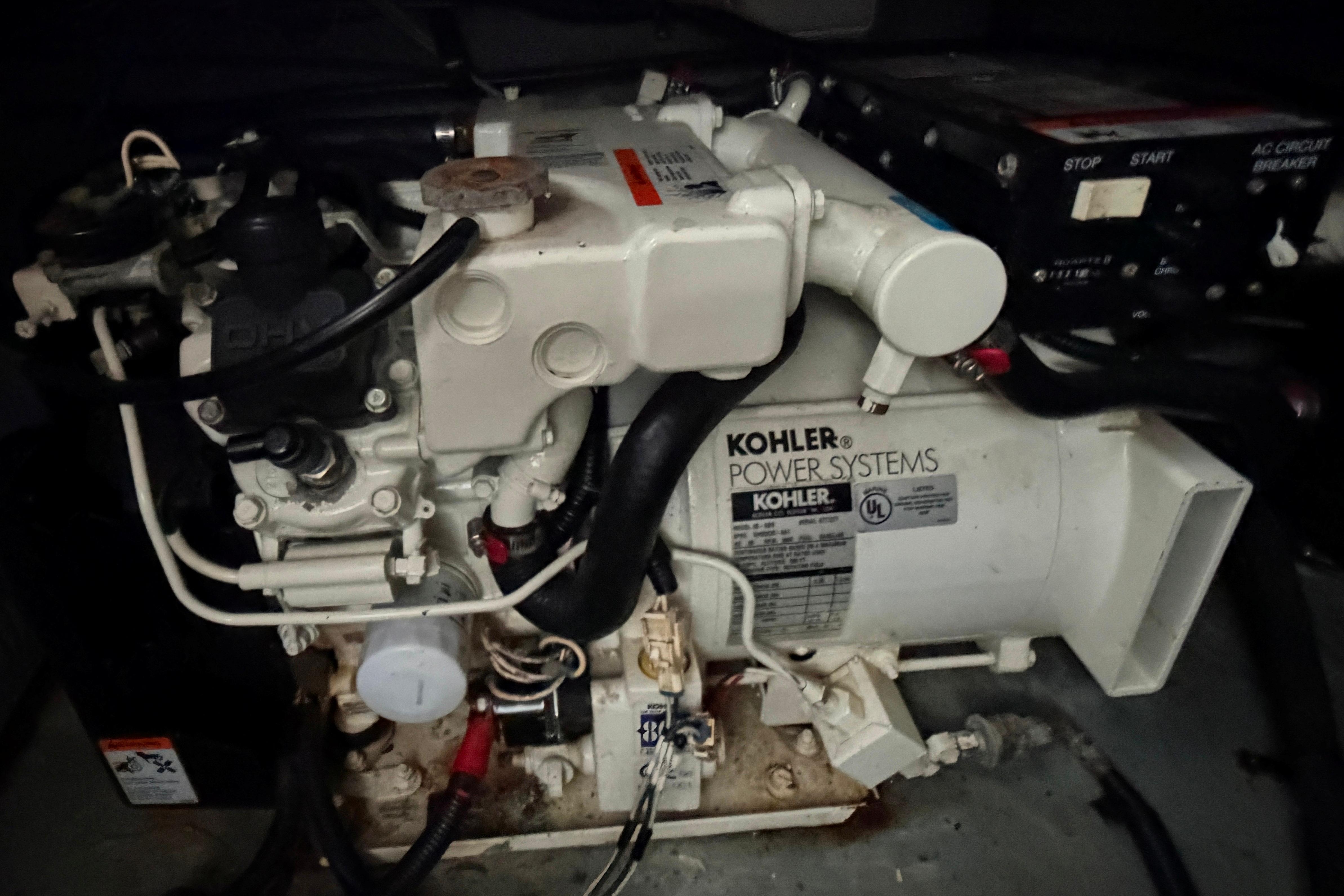 Kohler power system in 2004 Sea Ray Sundancer 260 boat engine compartment.