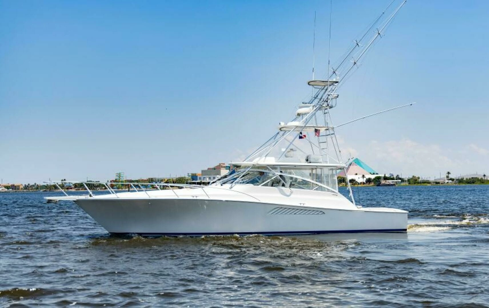 2009 Viking 45 Open - Image 33