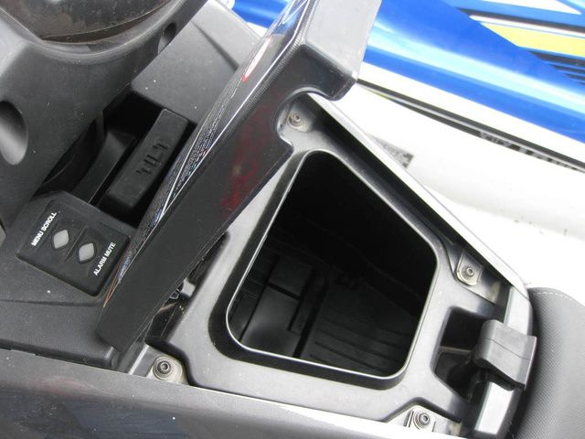 2019 Yamaha WaveRunner GP1800R - 17