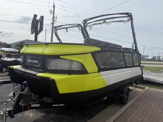 2025 Sea-Doo Switch Cruise 21