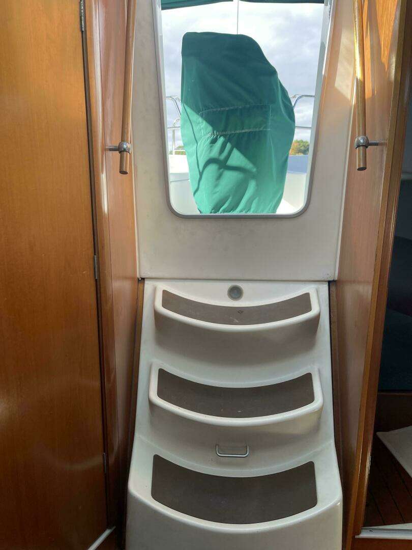 2000 Beneteau 311 - Image 28