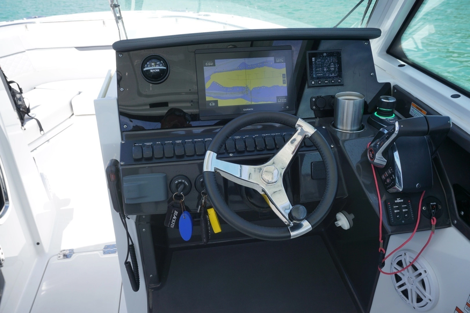 2023 Blackfin 272 DC - Image 8