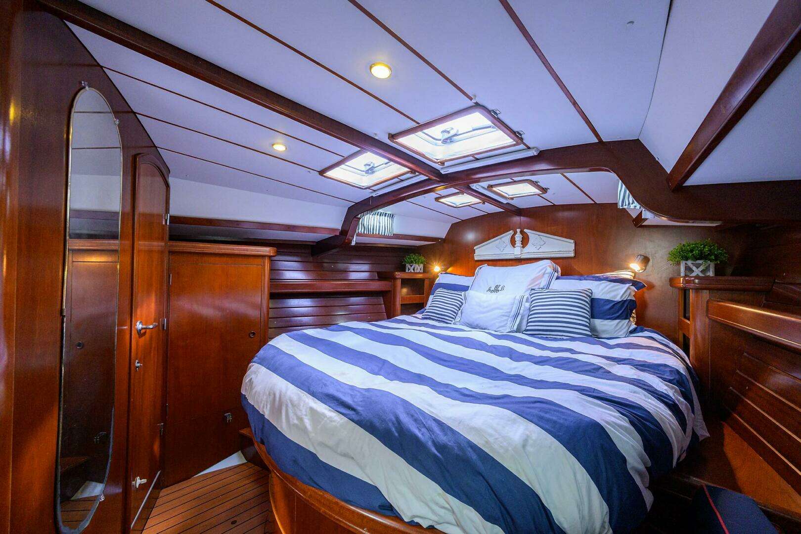 2003 Beneteau Beneteau 50 - Image 23