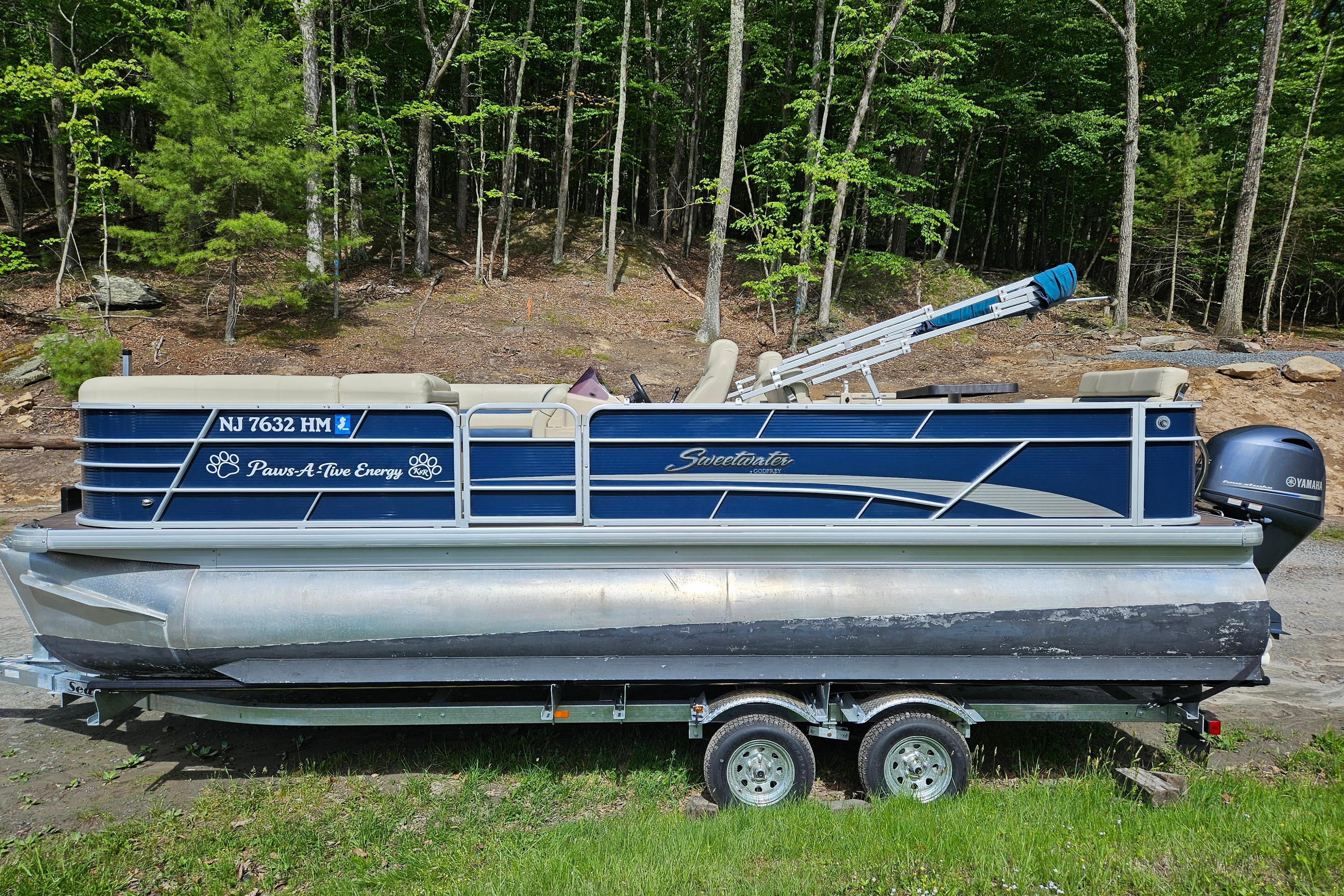 2019 Sweetwater 2086