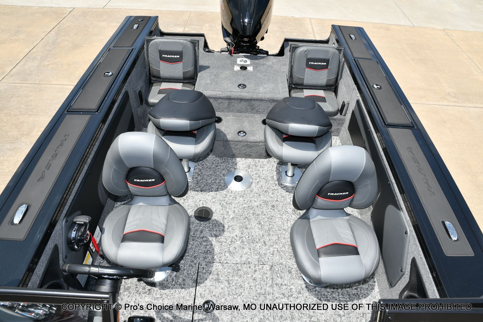 2026 Tracker Targa V-19 Combo - 67