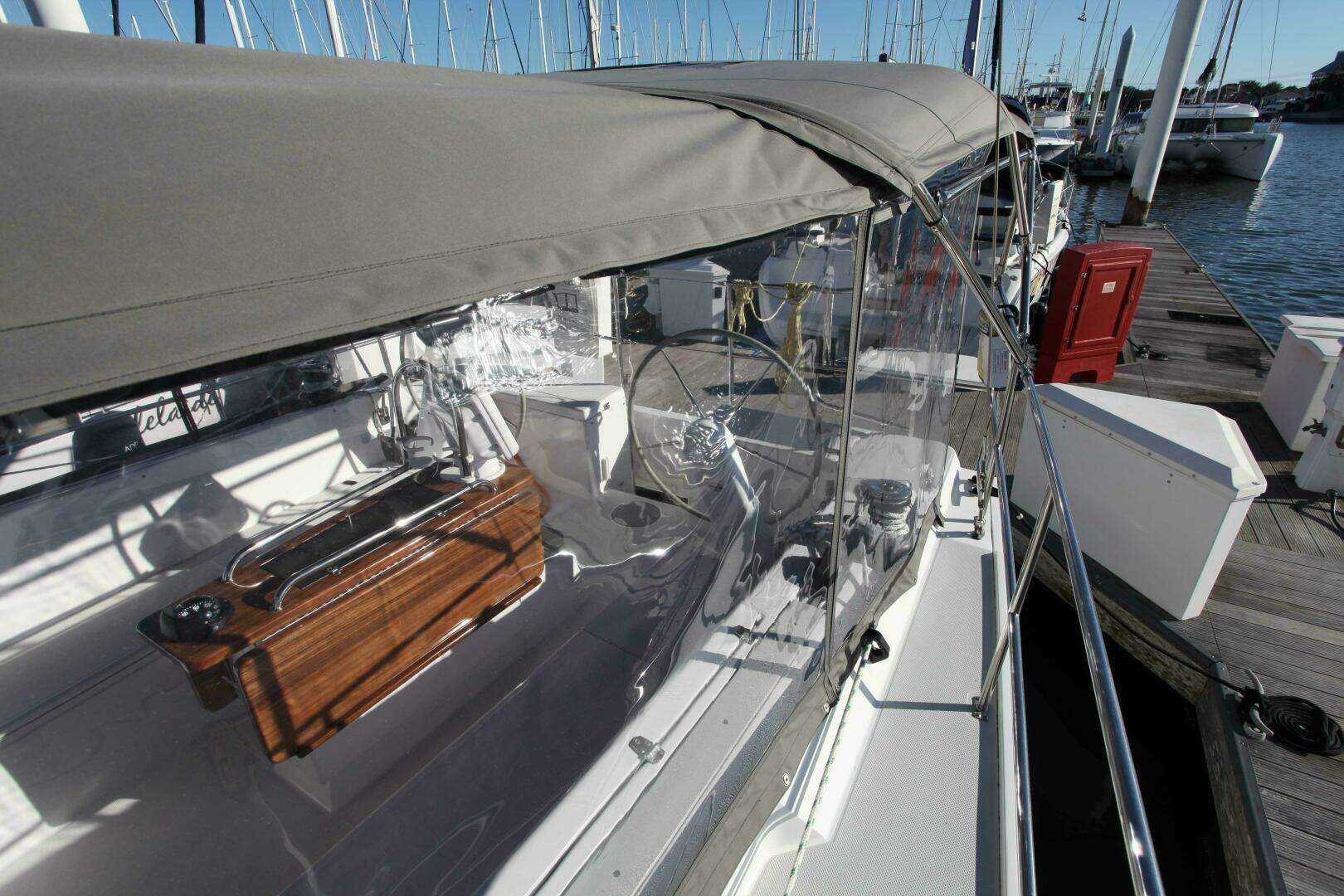 2025 Catalina 426 - Image 78