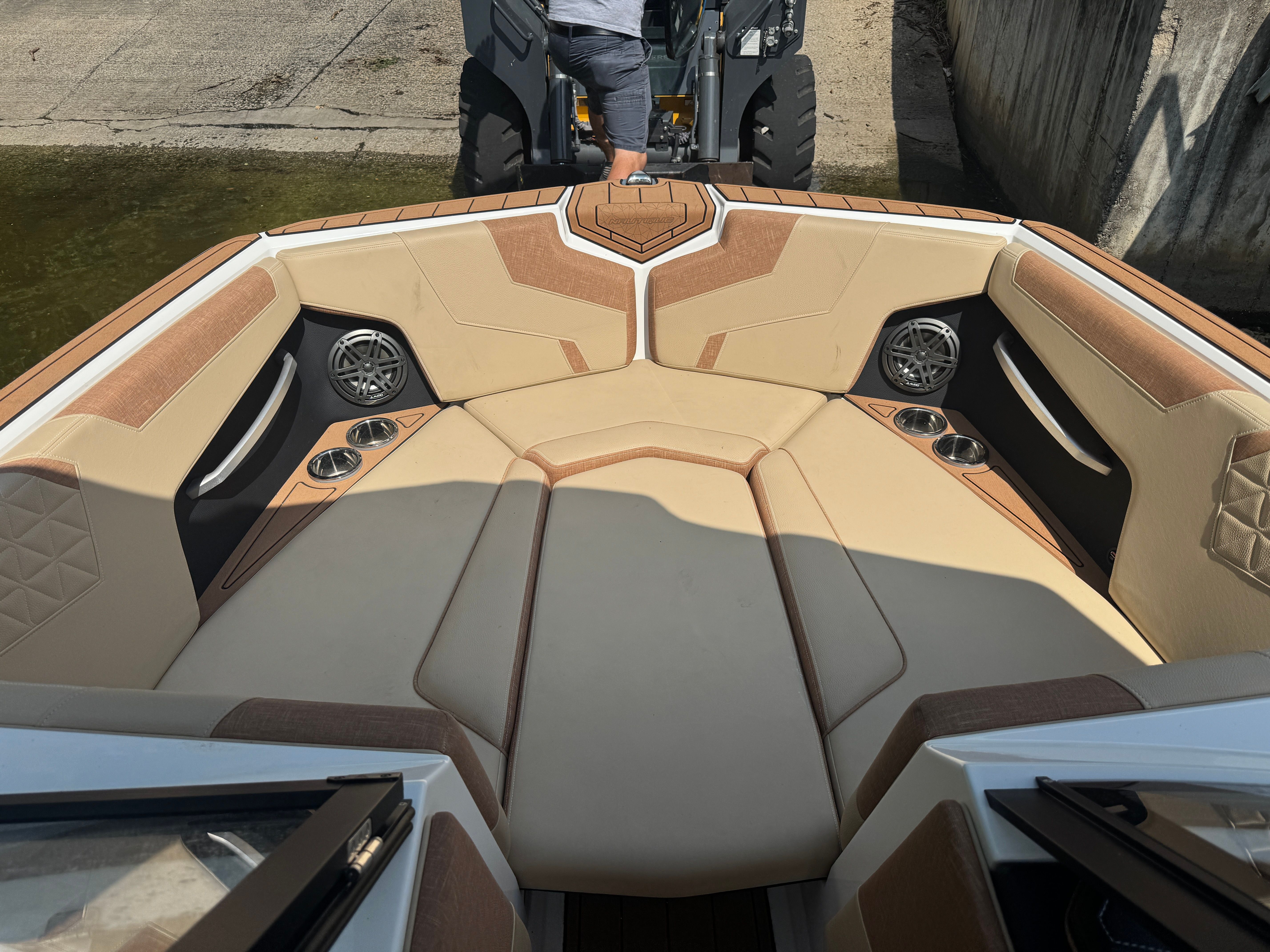 2025 Nautique Super Air Nautique GS24 - 10