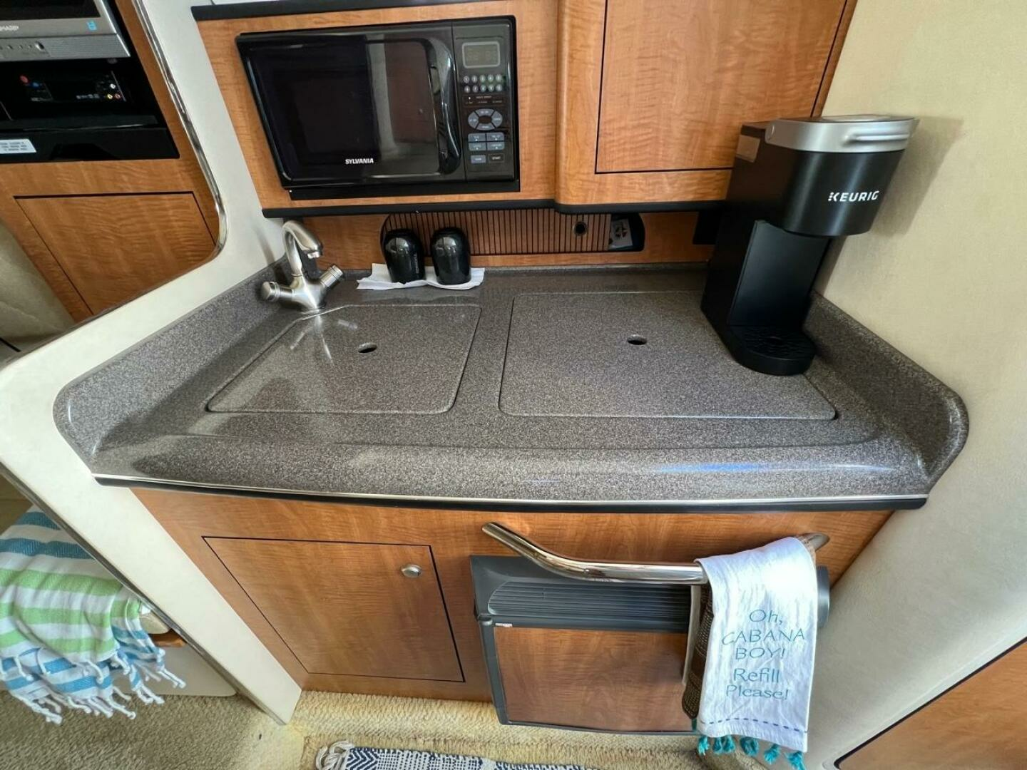 2006 Sea Ray Sundancer - Image 14