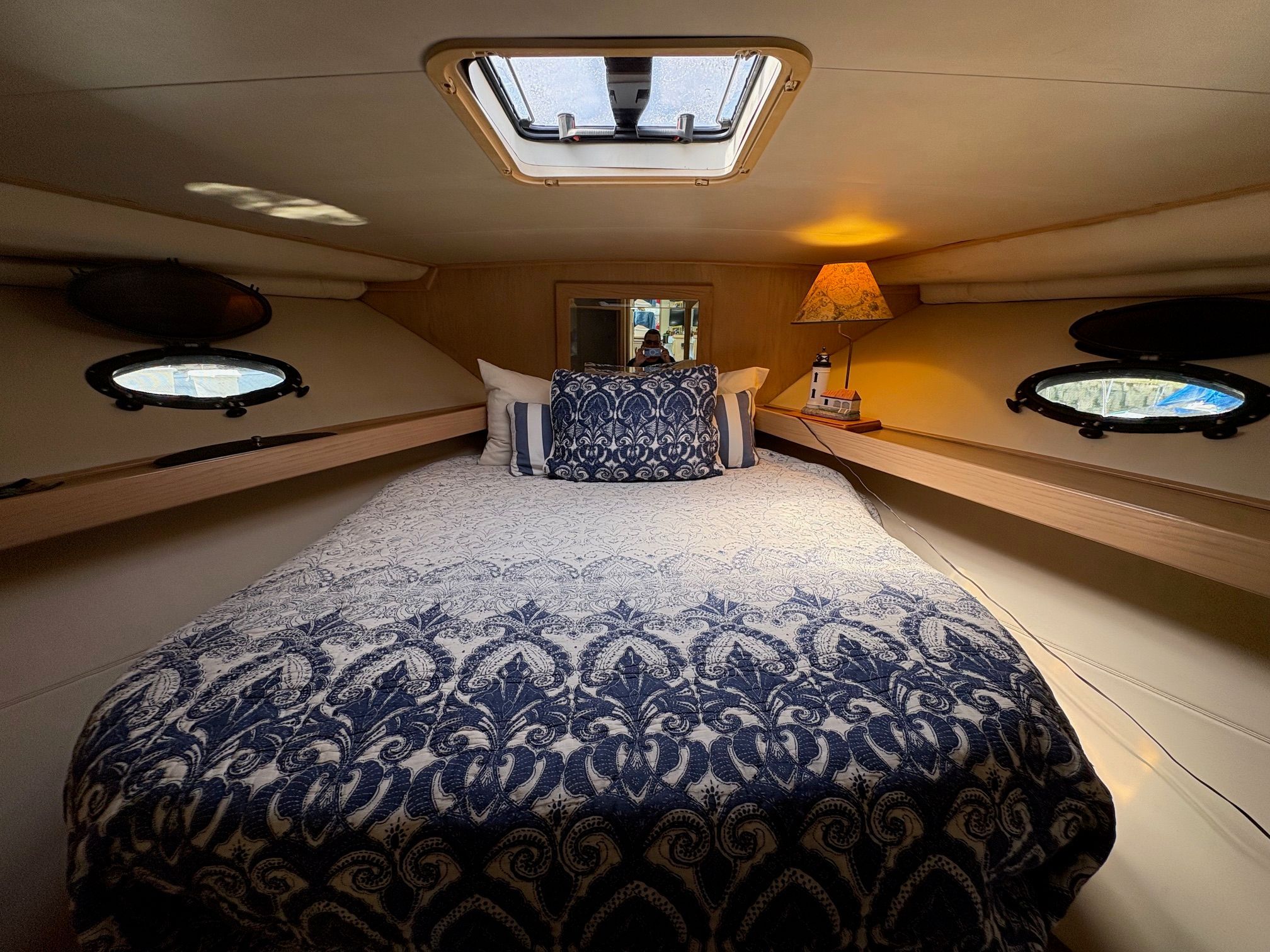 1989 Carver 48 Aft Cabin Hard-Top - 11