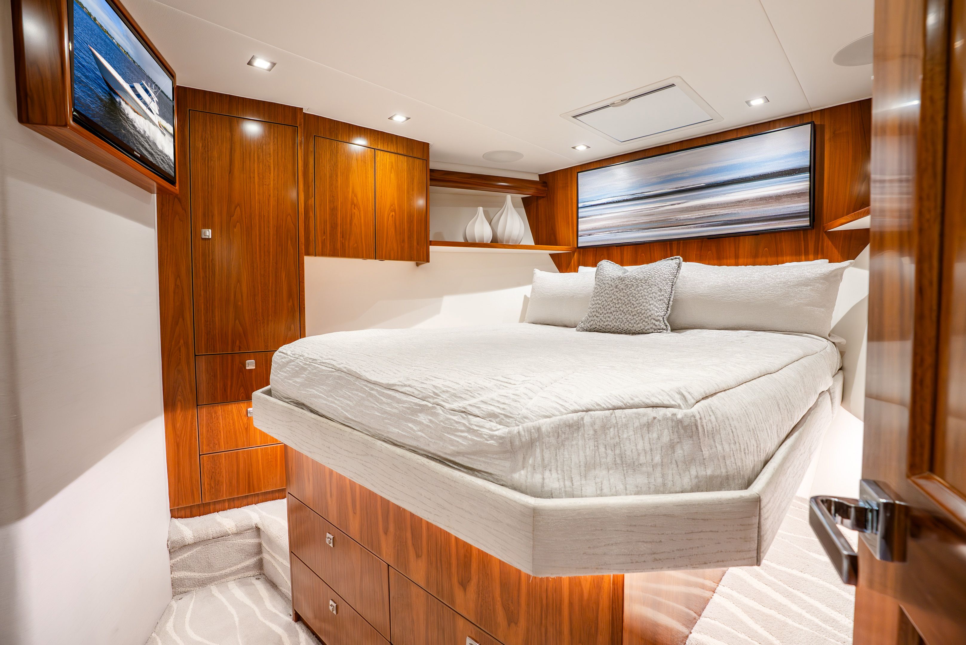 Forward Stateroom