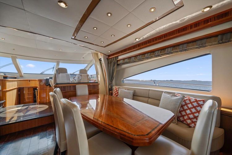 2005 Sunseeker 82 Yacht - Image 13
