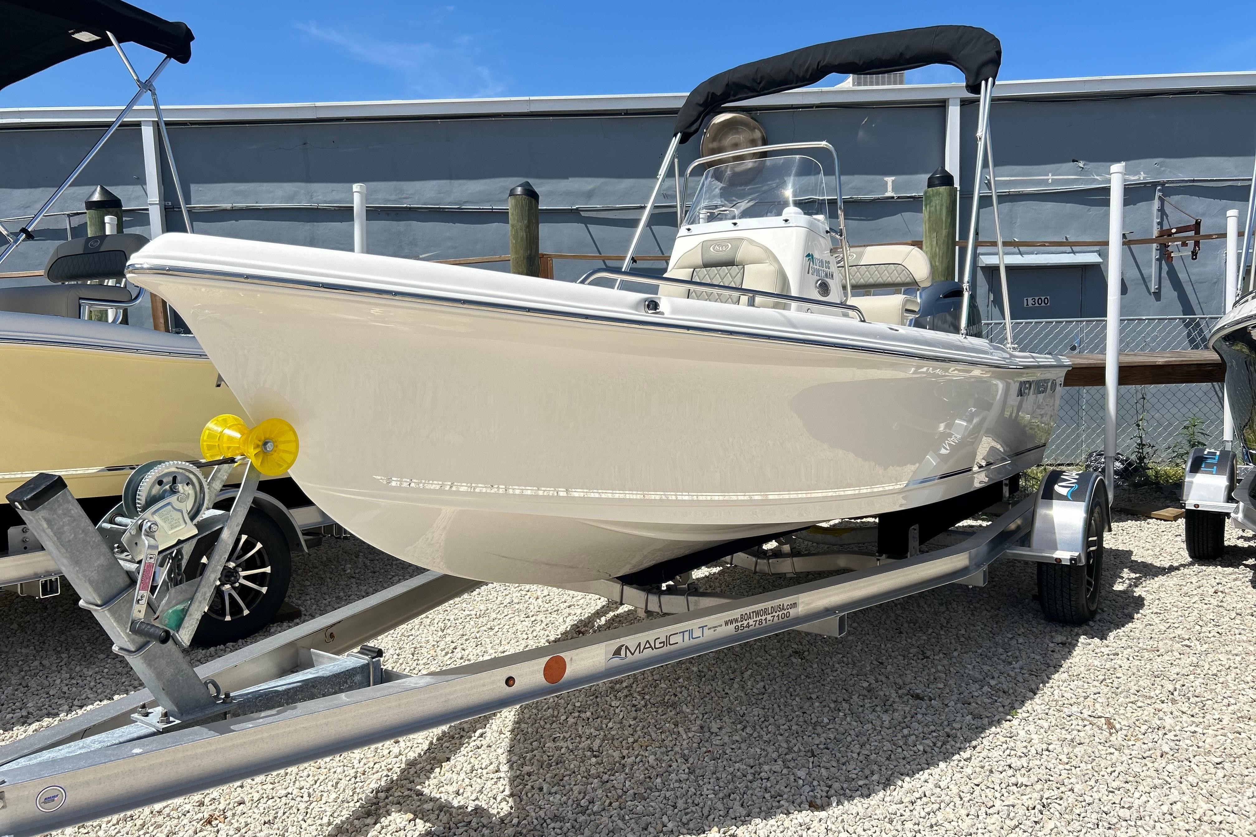 2026 Key West 1720 Center Console