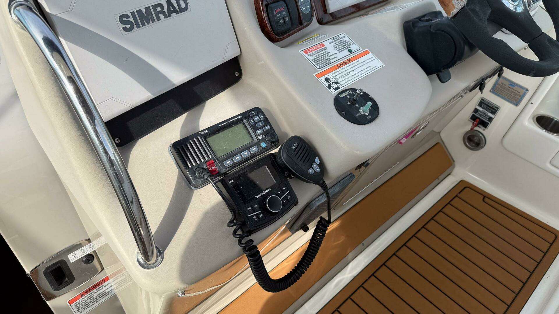 2008 Sea Ray 340 Sundancer - Image 14