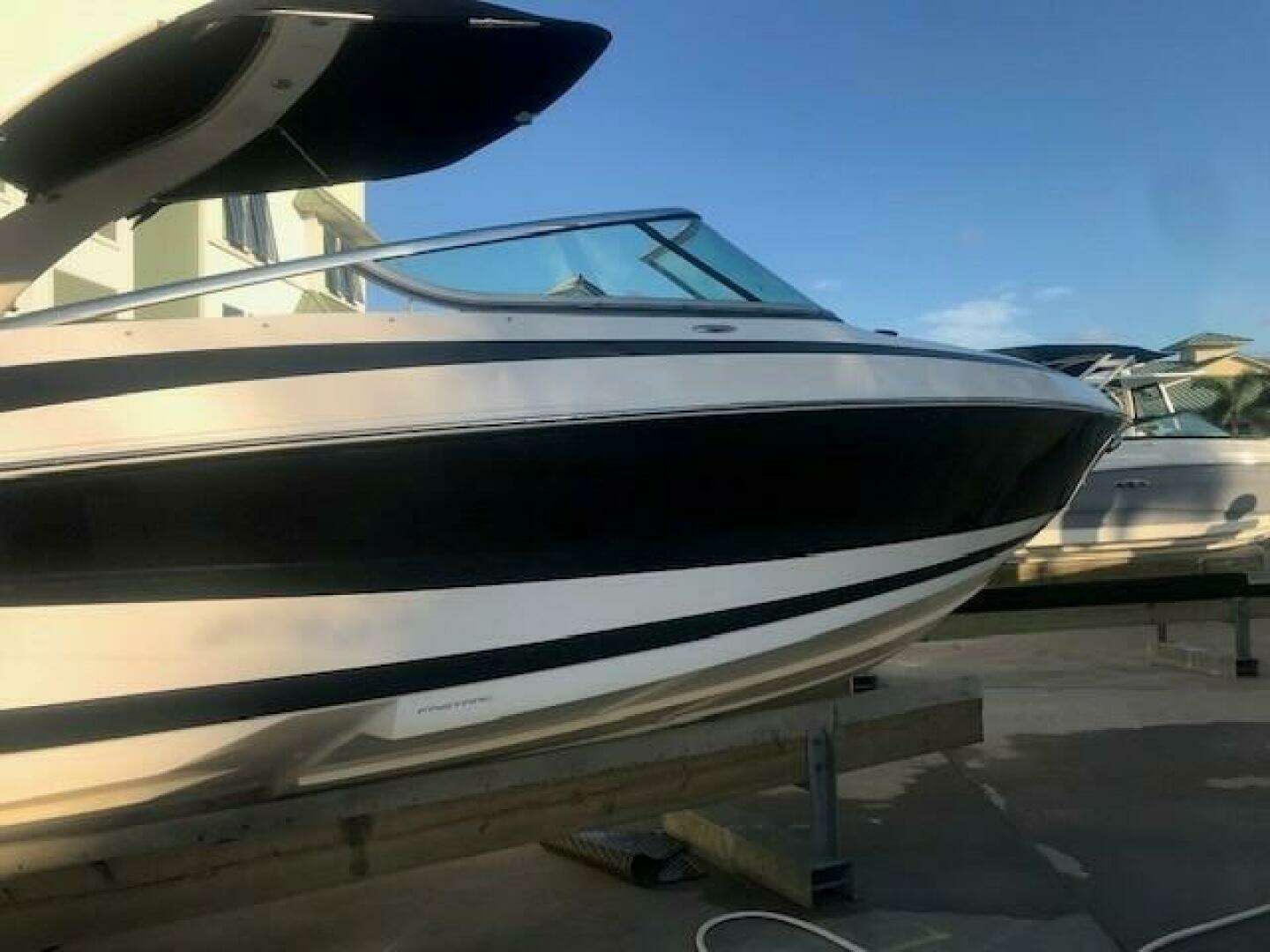 2012 Regal 2500 - Image 12