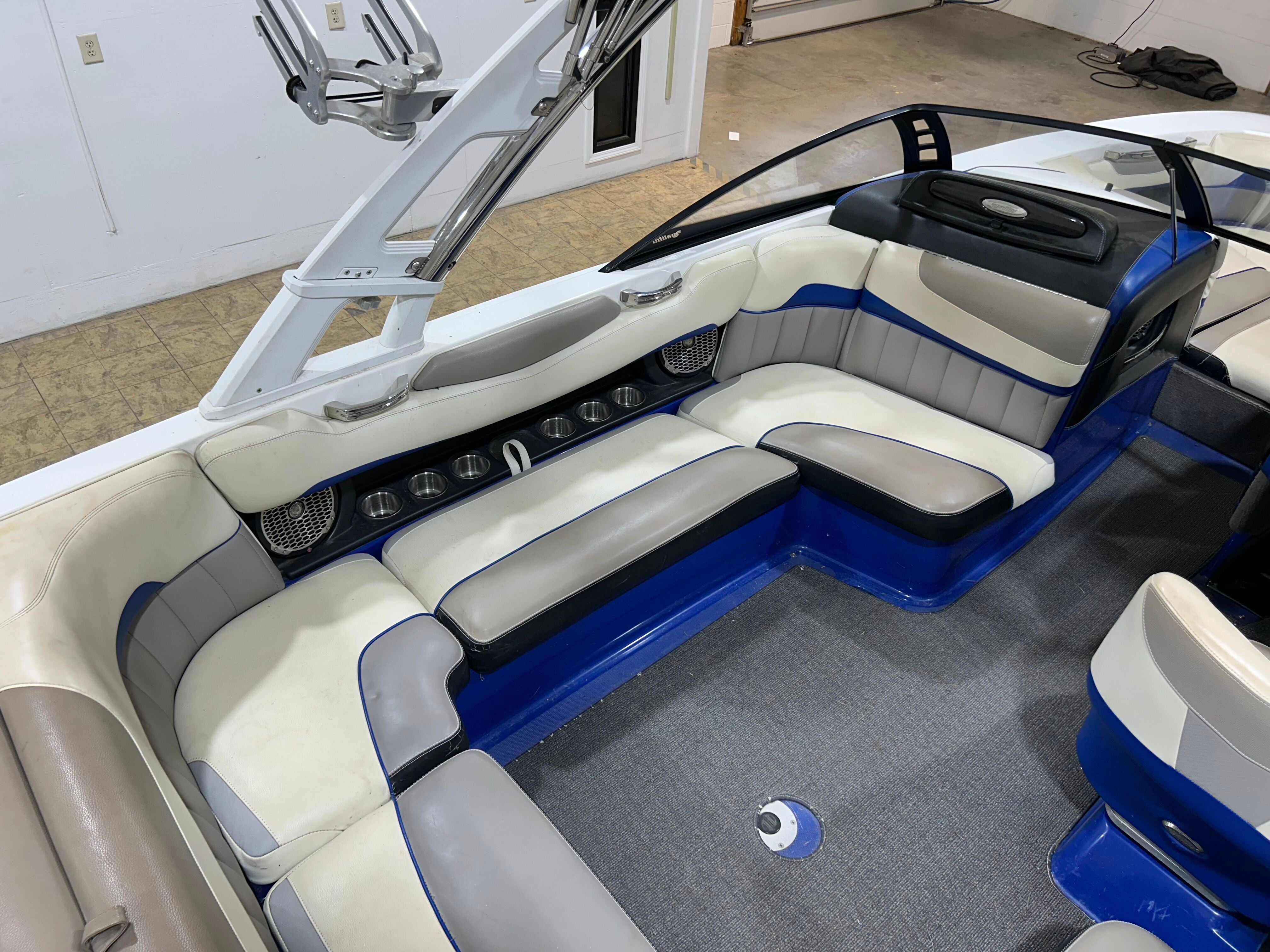 2013 MALIBU 22 MXZ - Image 14